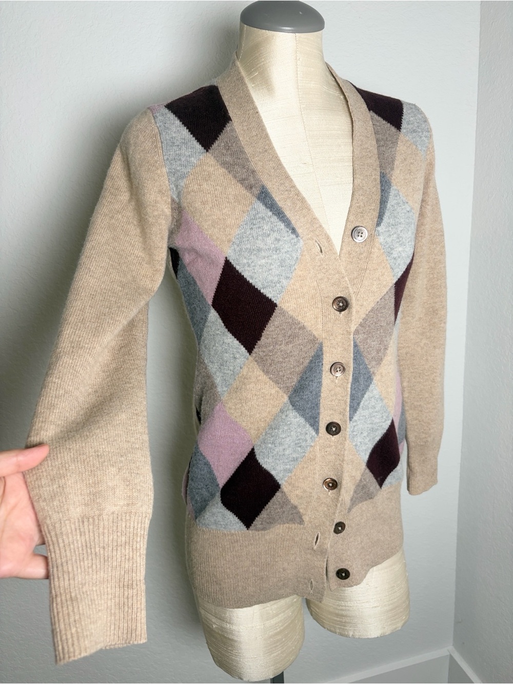 Brooks Brothers Argyle Button-Front 100% Lambswool Cardigan Sweater Tan XS - Picture 4 of 9